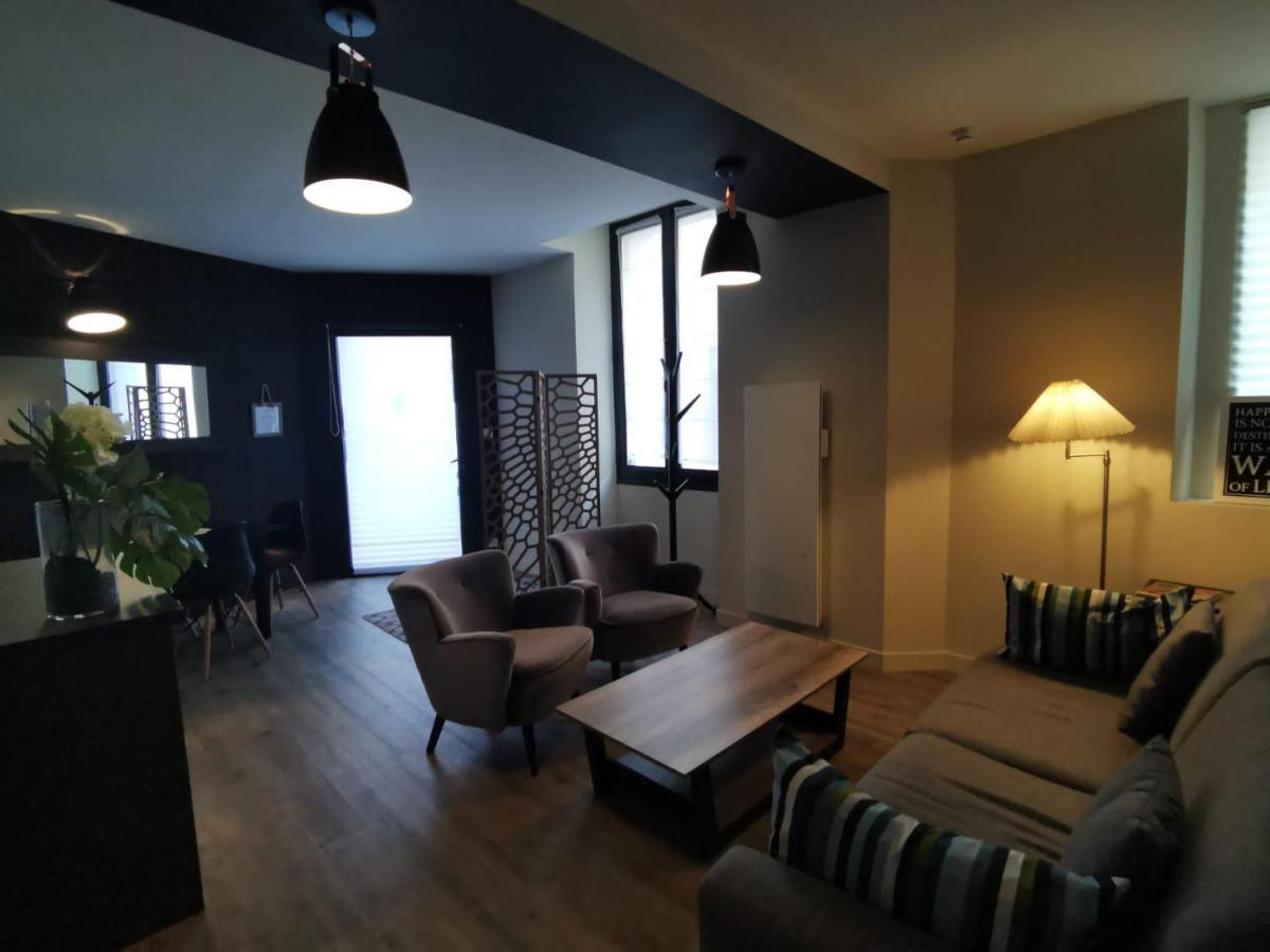Au Saint Martin Daire Cholet Dış mekan fotoğraf
